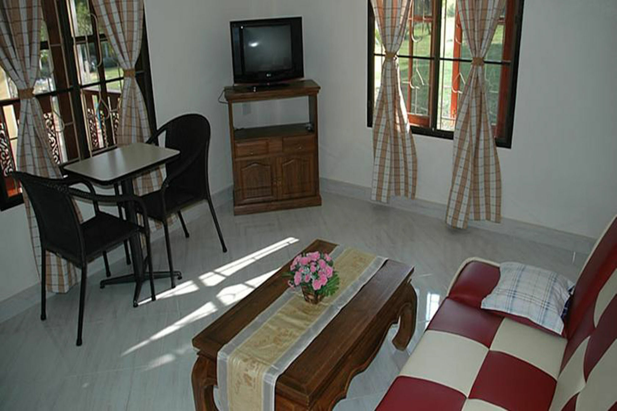 Apple Bungalows Bang Saphan Exterior foto